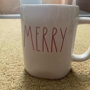 Rae Dunn Merry Mug. New never used